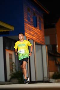 BIB: 50327
                            <button type="button" onclick="openModal(21742692)" class="btn btn-primary btn-sm float-right btn-popup" data-toggle="modal" data-target=".modal-high-quality">
                        <i class="fas fa-shopping-cart"></i> Add to Cart
                    </button>
                                            <button type="button" onclick="isThisMe(21742692, true)" class="btn btn-success btn-sm float-right btn-popup btn-isme hidden" data-toggle="tooltip" data-placement="bottom" title="นี่คือรูปของคุณใช่ไหม คลิกที่นี่เพื่อเอาเข้าอัลบั้ม">
                        <i class="fas fa-plus"></i> Add to album
                    </button>
                    <button type="button" onclick="isThisMe(21742692, false)" class="btn btn-warning btn-sm float-right btn-popup btn-isnotme hidden">
                        <i class="fas fa-ban"></i> Remove from album
                    </button>